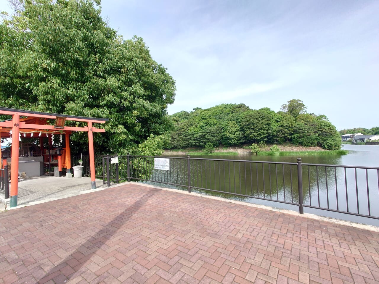 御廟山古墳神社