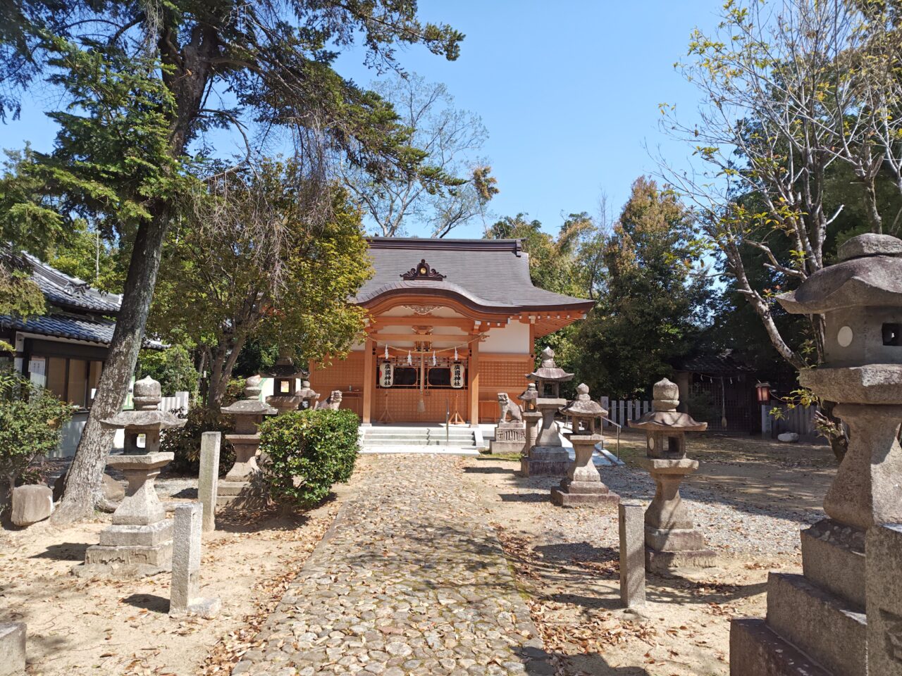 廣國神社