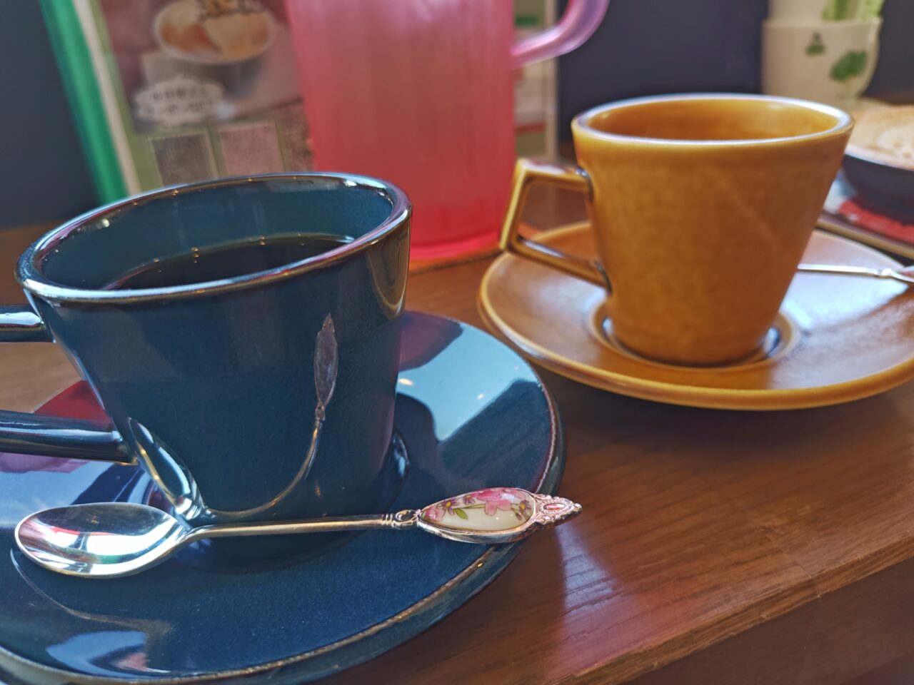 カフェモズ
